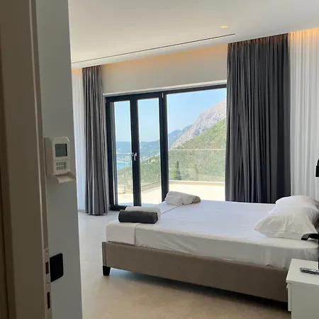 Spileo - Sea & Mountain View, Nisaki Corfu Villa